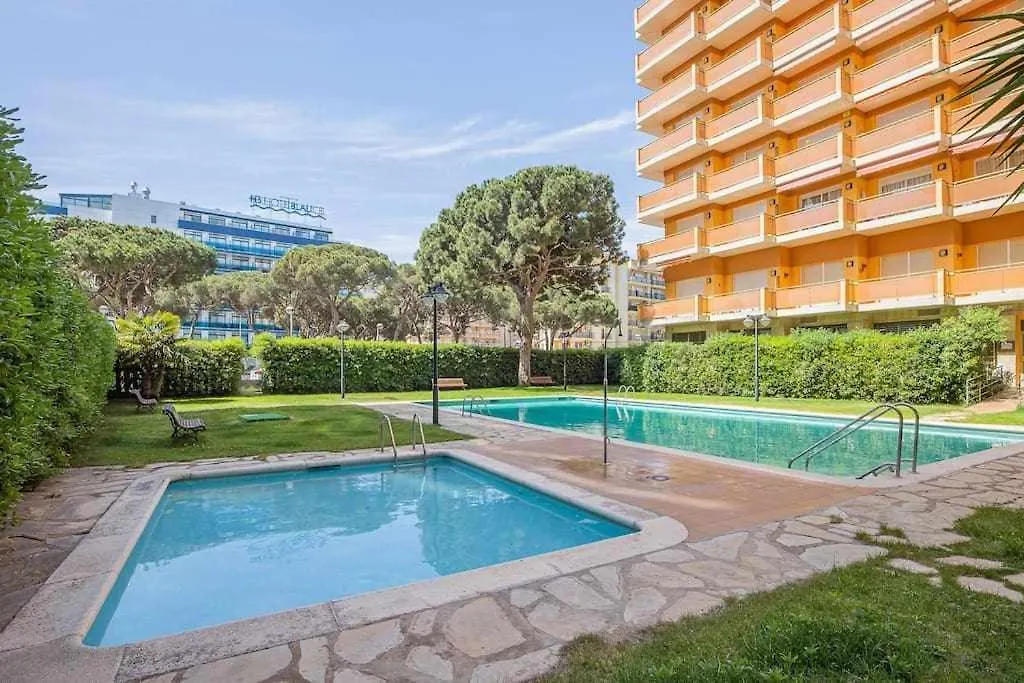 Επικοινωνία με το Rentalsbcn - La Torre